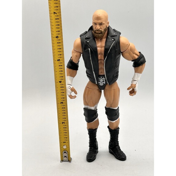 Triple H - Elite 73 with Vest WWE Mattel AEW Elite Ultimate - Picture 8 of 9
